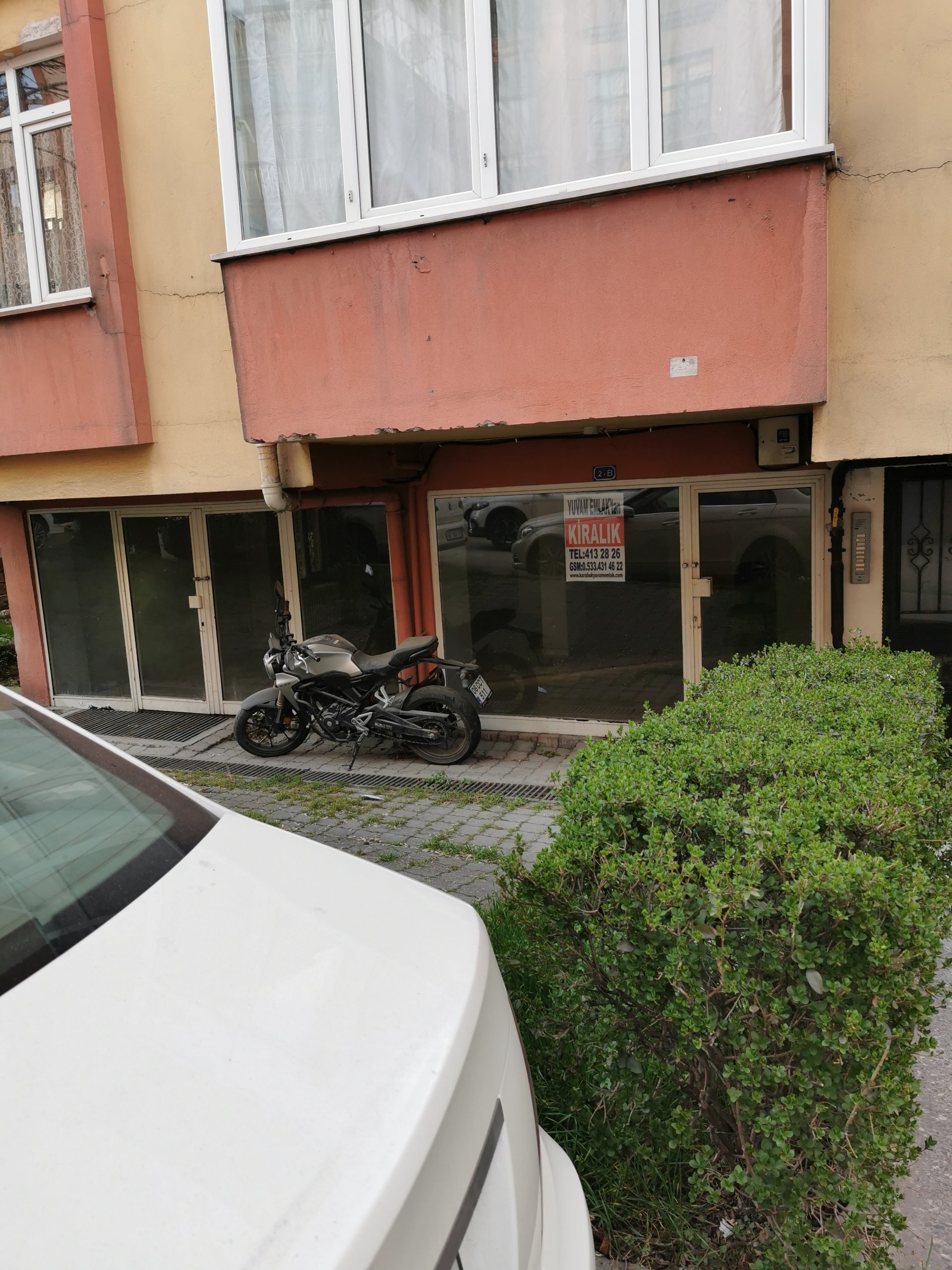 ŞİRİNEVLER ' DE  / İşyeri 